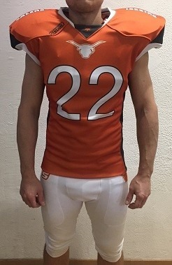 Francesubli réalise les Packs Tenues Match des USI SALERS d'ISSOIRE, FOOT US